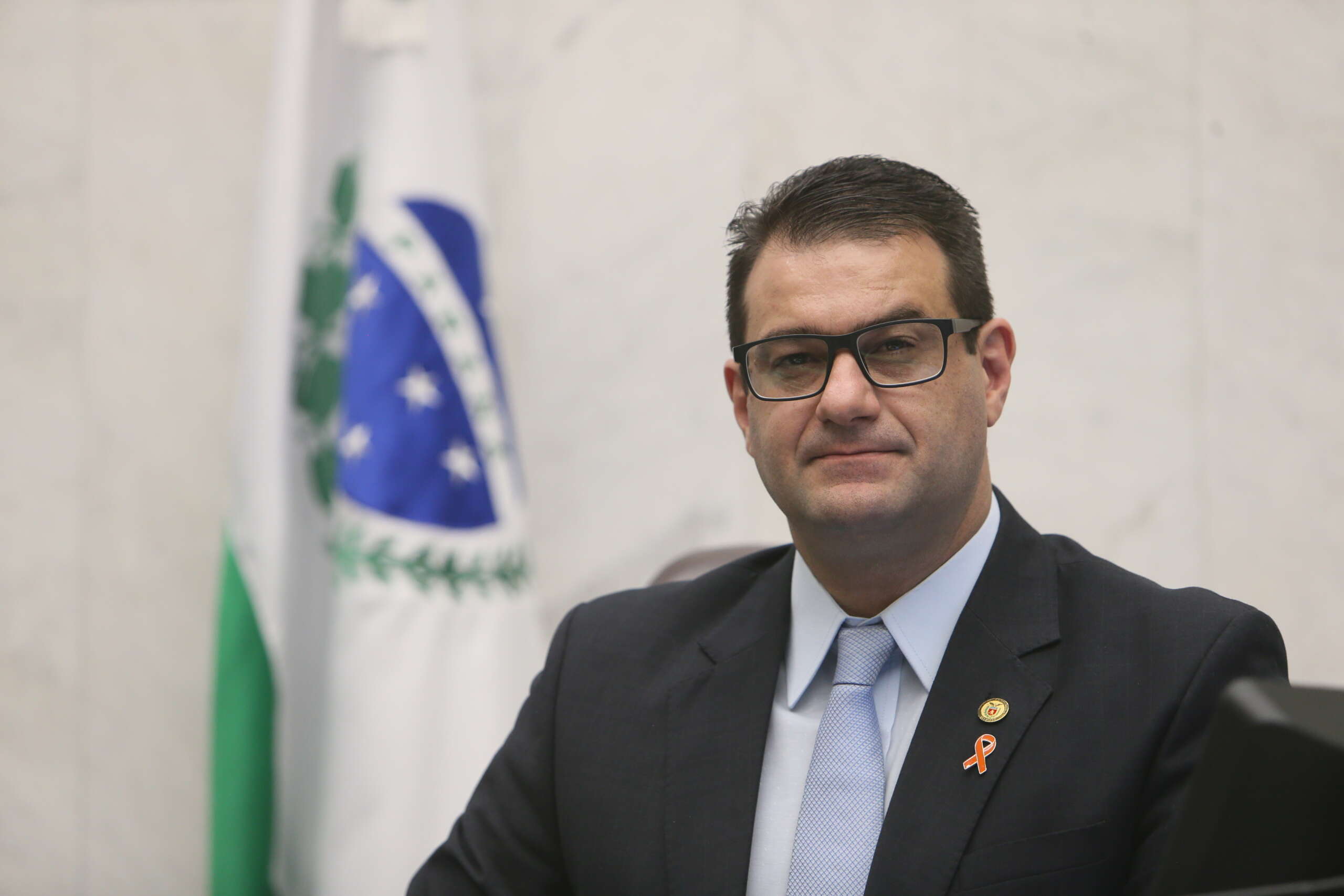 Governador do Paraná sanciona projeto de lei referente às igrejas e templos religiosos