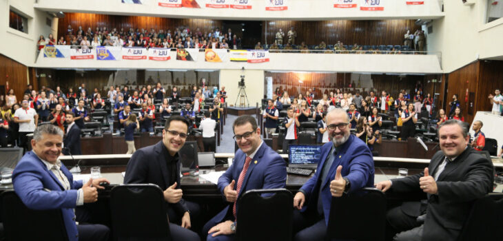 Força Jovem Universal é homenageada na Assembleia