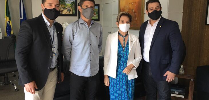 Deputado Amaro visita Ponta Grossa para ouvir as demandas do município