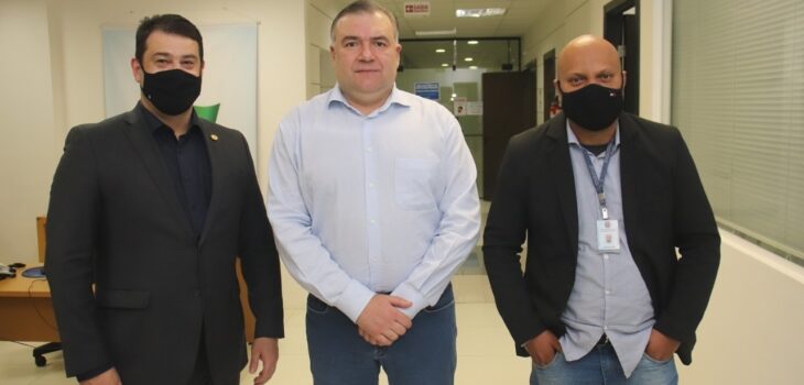 Deputado Amaro visita a Sejuf e busca parceria para jovens aprendizes