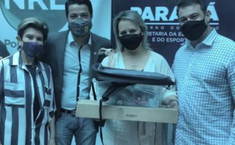 Deputado Amaro entrega kits em Ponta Grossa
