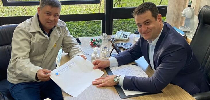 Deputado recebe a visita do vereador Marquinhos Murbak de São Miguel do Iguaçu
