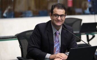 Deputado Amaro defende a família no Plenário da Assembleia Legislativa