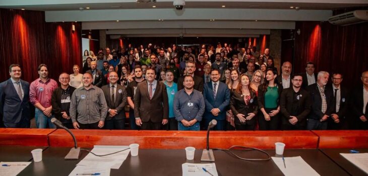 Deputado Amaro é citado em Audiência Publica realizada no plenarinho da Alep