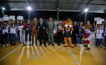 Deputado participa de formatura do Proerd