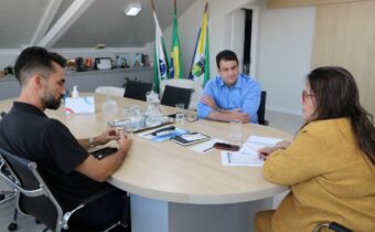 Deputado Amaro visita a prefeita Rosa Maria de Pinhais