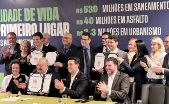 Amaro participa de pauta de investimento com a presença de Greca e Ratinho JR