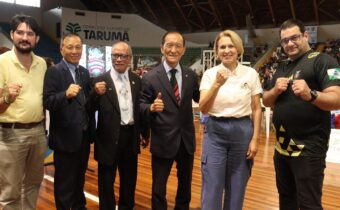 Amaro participa de evento esportivo no ginásio Tamurã