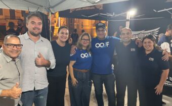 Deputado Amaro participa de projeto social Anjos da Madrugada no centro da capital
