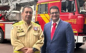 Deputado Amaro participa de culto em Quartel do Corpo de Bombeiros no Paraná
