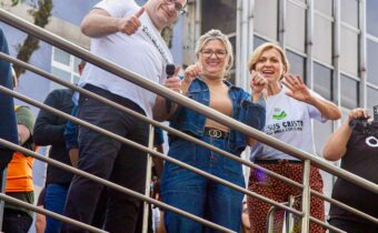 Deputado e pastor Alexandre Amaro participa da Marcha para Jesus em Curitiba