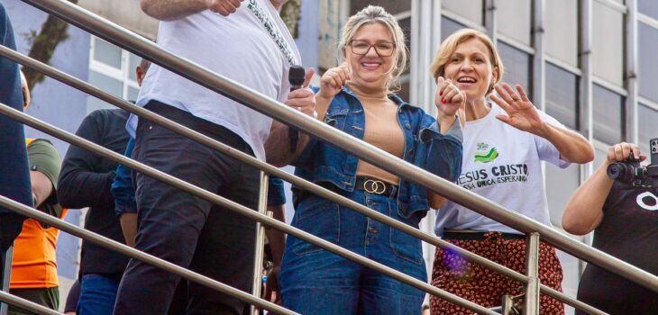 Deputado e pastor Alexandre Amaro participa da Marcha para Jesus em Curitiba