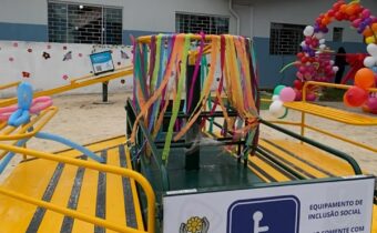 Amaro foi a inauguração de parque adaptado na Apae