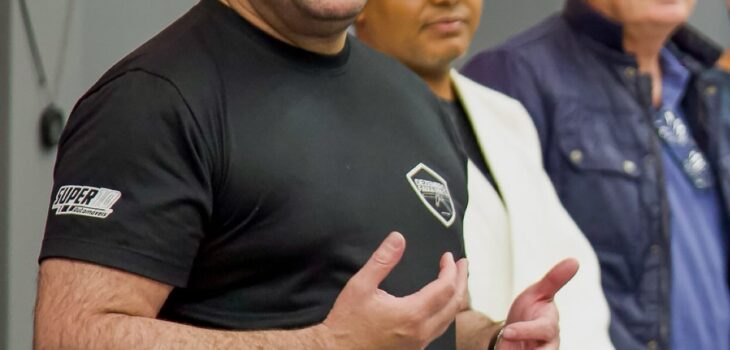 Amaro visita a Arena Ricardo Santos