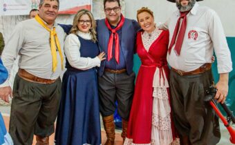 Deputado Amaro é convidado do Femoart em Colombo