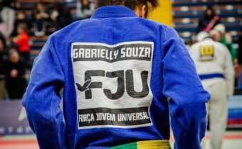 Deputado Amaro participa de evento esportivo com jovens no Tarumã