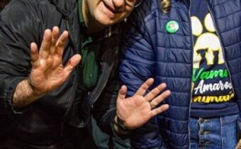 Deputado Alexandre Amaro vai ao Couto Pereira em partida que o Coritiba faz campanha de adoção baseada em Lei de sua autoria