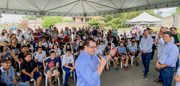 Amaro visita Horta Comunitária na CIC